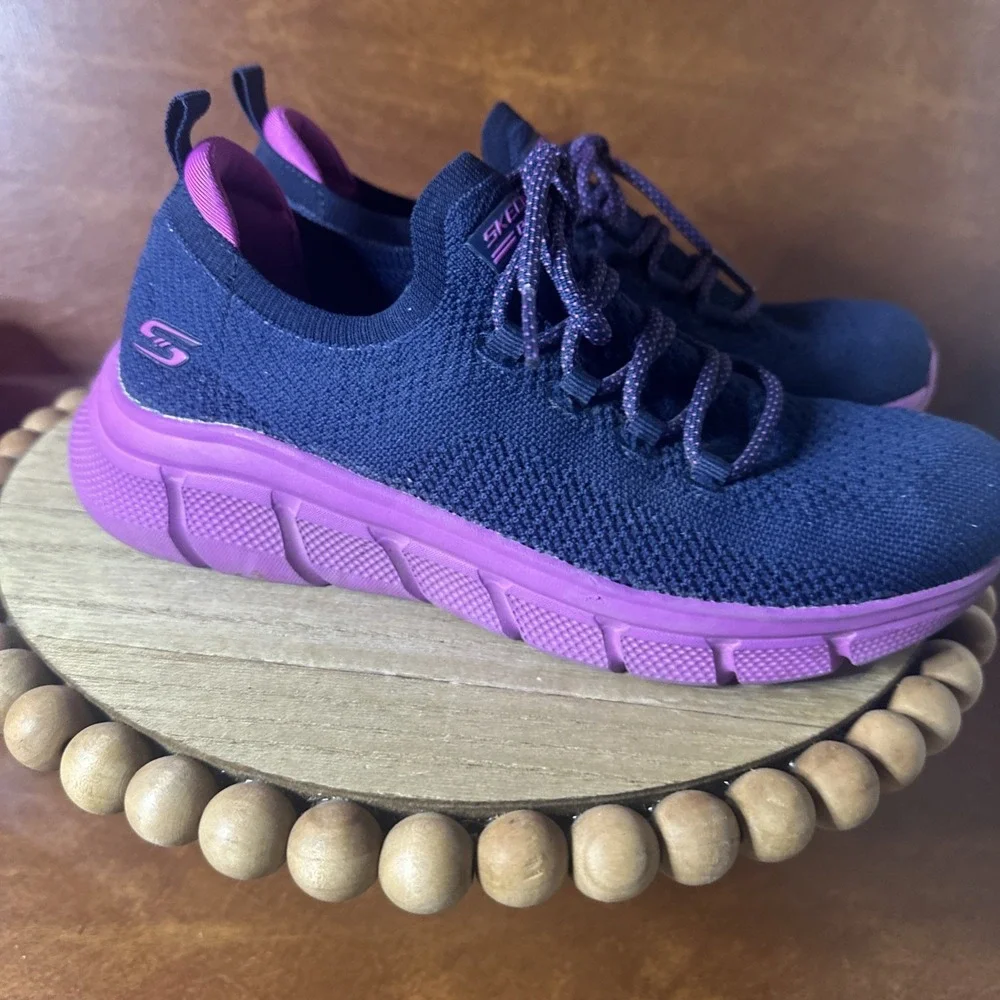 Skechers Women's Knit Mesh Stretch Fit Sparrow 2.0 Sporty Memory Foam Sneaker6.5